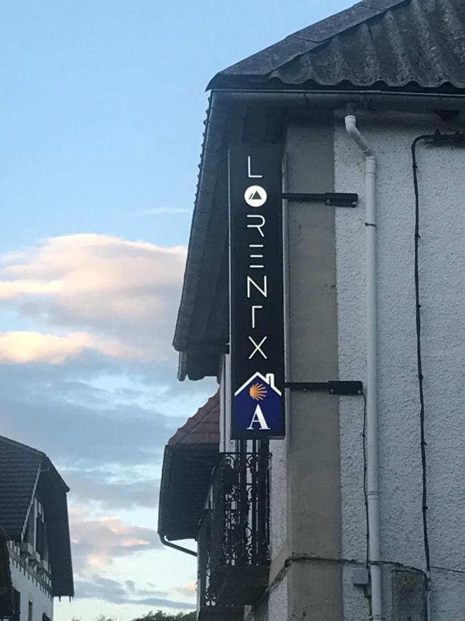 Lorentx Aterpea Burguete Exteriér fotografie